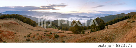 Autumn mountain view 6823575
