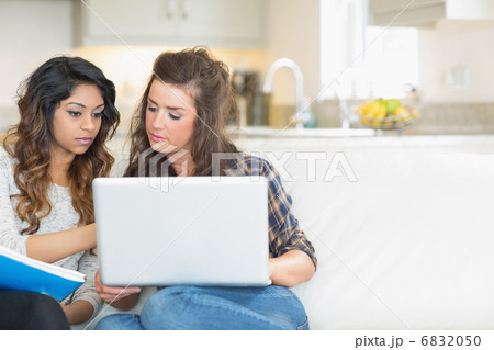 Girls working with laptop 6832050