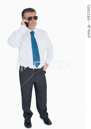 Businessman on mobile phone Businessman on mobile phone 6835001