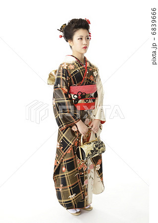 女性・着物 6839666