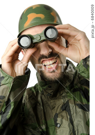 Funny soldier with binoculars 6840009