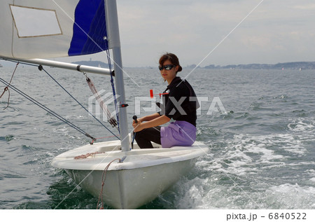 ヨットのある風景 6840522