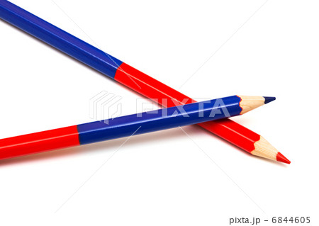 two pencil 6844605