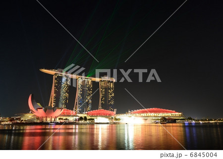 シンガポールの夜景 6845004