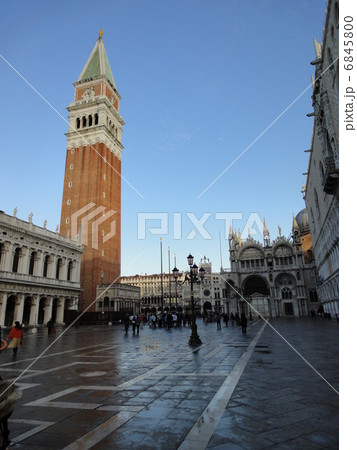 サンマルコ広場 6845800