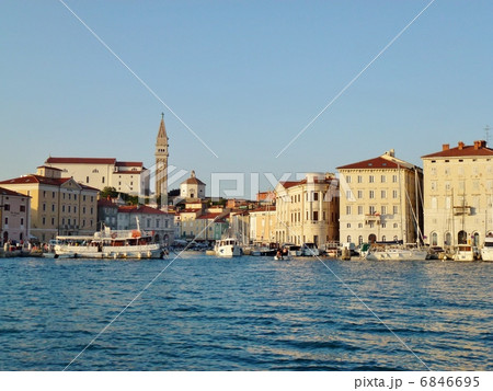 スロベニア・ピラン 6846695