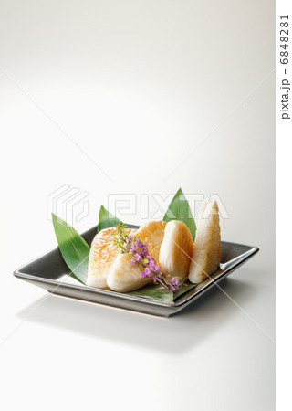 笹かまの盛りつけ(白バック) 笹かまの盛りつけ(白バック) 6848281