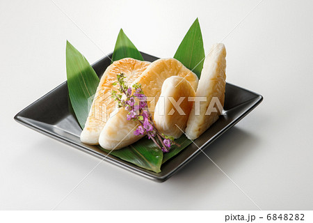 笹かまの盛りつけ（白バック） 6848282