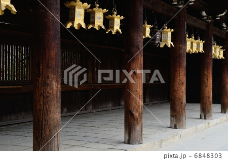 北野天満宮の回廊 6848303