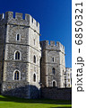 イギリス　ウィンザー城のヘンリー８世門 6850321