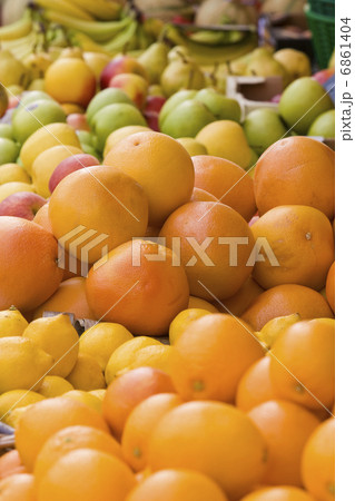 Fruit Market 6861404