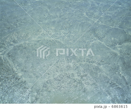 海面 6863615
