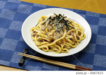 カレー風味焼きうどん 6867625
