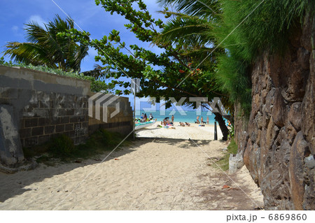 ハワイ　ラニカイビーチ 6869860