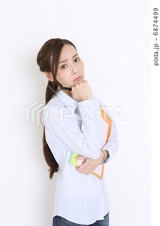 怪しいな・・・・ 6874499