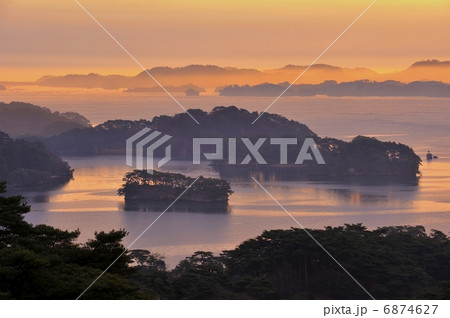 松島湾の夜明け 松島湾の夜明け 6874627