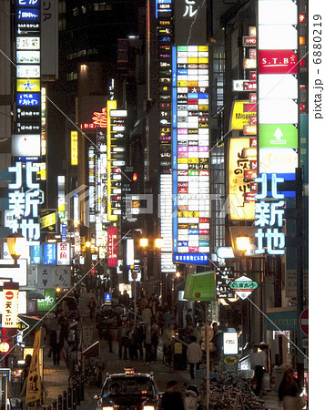 大阪北新地 6880219