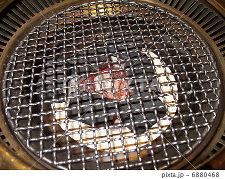 焼肉の網の写真素材