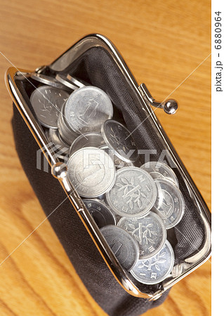 一円玉いっぱいの財布 一円玉いっぱいの財布 6880964