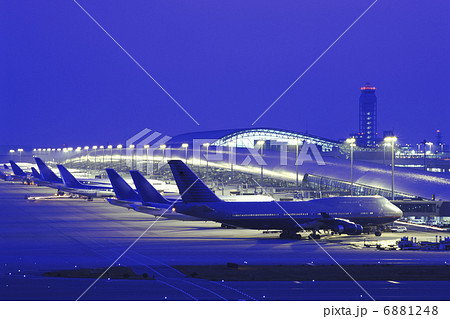 関西国際空港 6881248