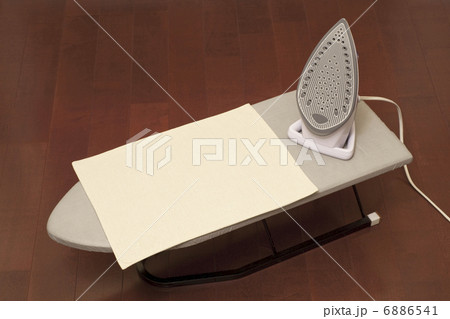 アイロン台 6886541