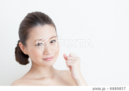 beauty beauty 6889857