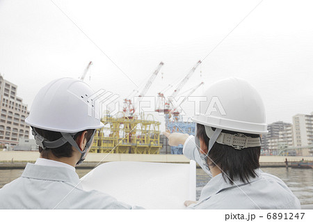 建設業者 建設業者 6891247