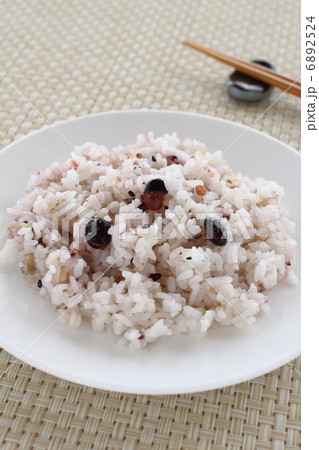 十六穀米 6892524