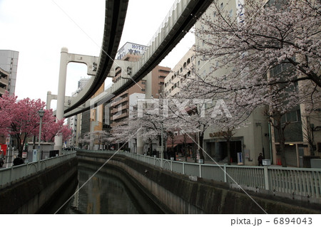 モノレール 6894043