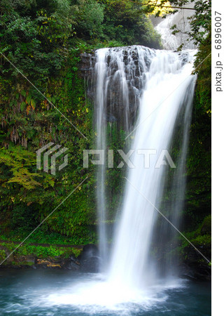 慈恩の滝 6896007