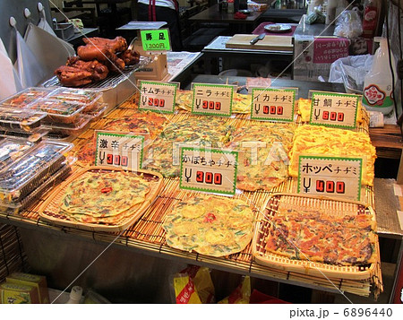 大阪　鶴橋コリアンタウン 6896440