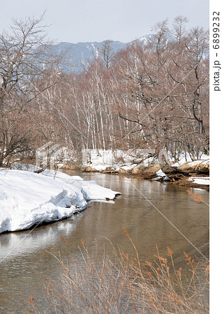 冬の湯川 冬の湯川 6899232