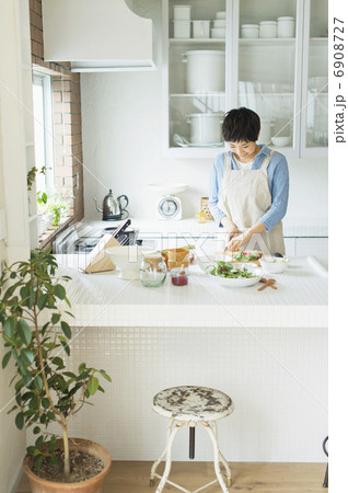 二世代ファミリー 6908727