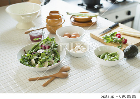 二世代ファミリー 6908989