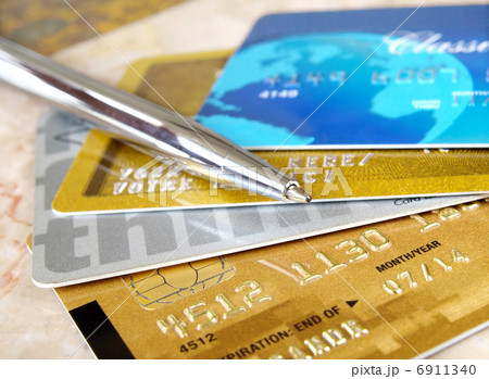 Credit cards 6911340