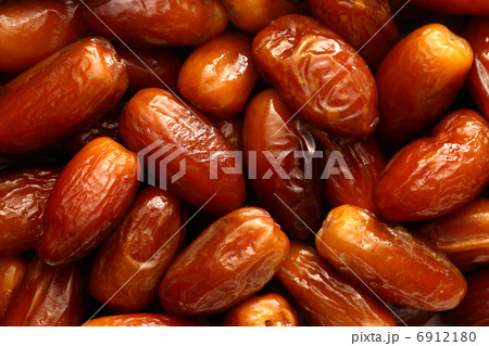 Background of fresh dates Background of fresh dates 6912180