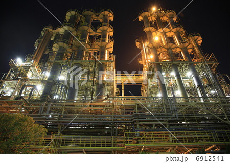工場夜景・兵庫県尼崎市南部 工場夜景・兵庫県尼崎市南部 6912541