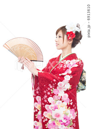 振袖の女性 6913610