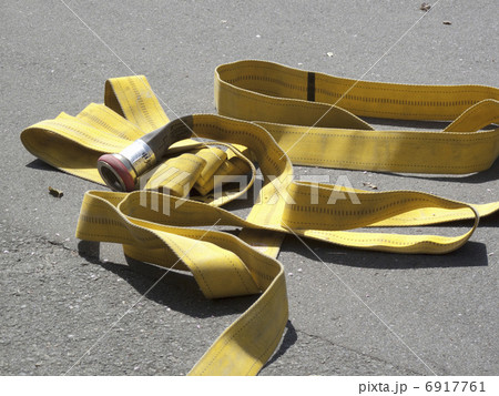 消防の放水ホース 6917761