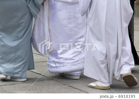 白無垢の花嫁姿 6918195