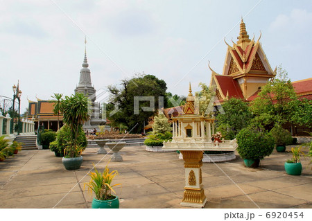 プノンペンの王宮 6920454