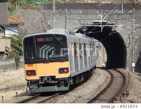 東急　田園都市線　東武50000型　すずかけ台駅 6921653