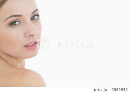 Close-up portrait of attractive young woman 6926956