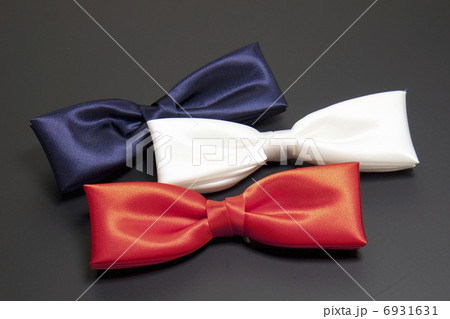 三色の蝶ネクタイ 6931631