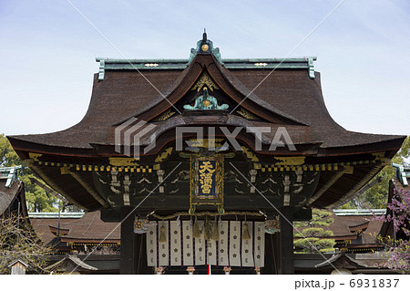 北野天満宮の三光門 6931837