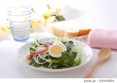 朝食テーブルイメージ　 6944864