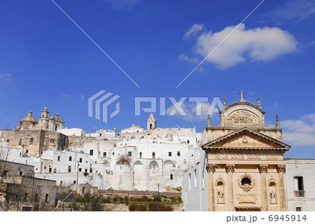 オストゥー二 Ostuni 白い街 オストゥー二 Ostuni 白い街 6945914