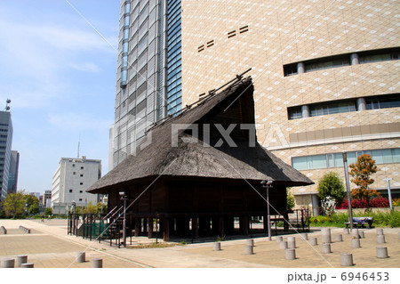 高床式住居 6946453