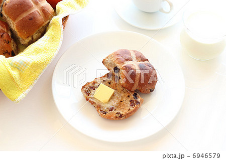 イースターのホットクロスバン イースターのホットクロスバン 6946579