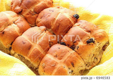 イースターのホットクロスバン 6946583